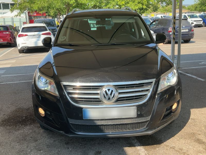 Volkswagen Tiguan 2.0 TDI Sport 2011 – снимка 14