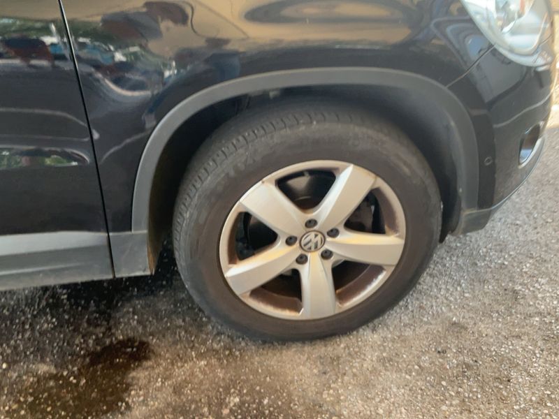 Volkswagen Tiguan 2.0 TDI Sport 2011 – снимка 11