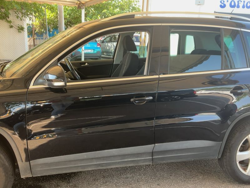 Volkswagen Tiguan 2.0 TDI Sport 2011 – снимка 4