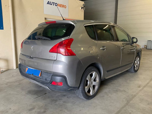 Peugeot 3008 1.6 THP Premium Pack 2010 – снимка 2