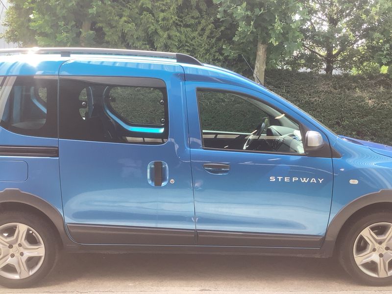 Dacia Dokker 1.3 TCe Stepway 2020 – снимка 10