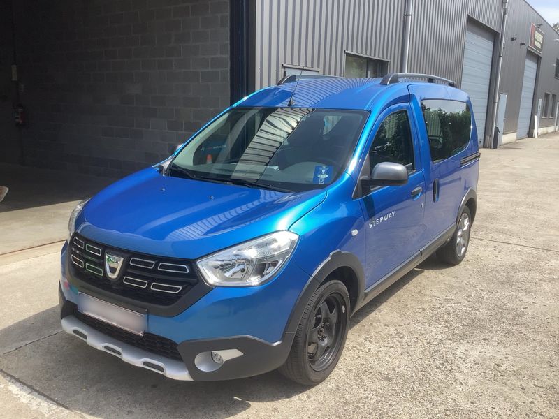 Dacia Dokker 1.3 TCe Stepway 2020 – снимка 1