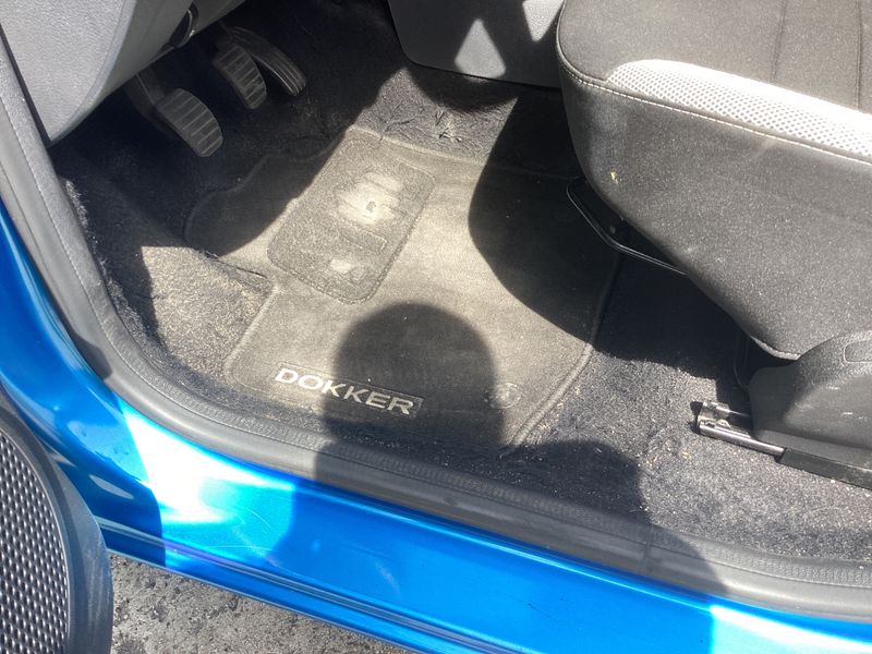 Dacia Dokker 1.3 TCe Stepway 2020 – снимка 38