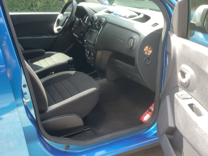 Dacia Dokker 1.3 TCe Stepway 2020 – снимка 16