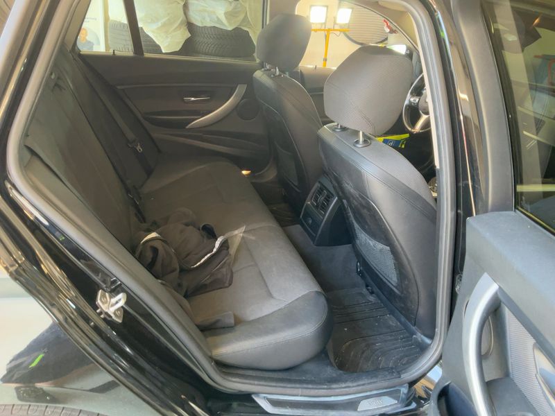 BMW 3er 320d 2015 – снимка 19
