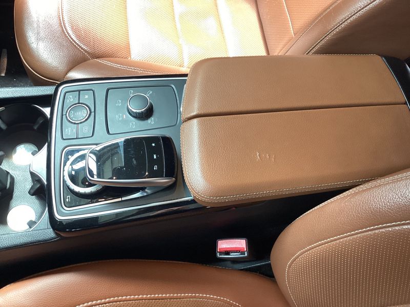 Mercedes-Benz GLE-Klasse GLE 350 d 4Matic AMG Line 2016 – снимка 27