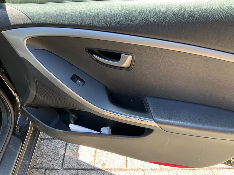 Hyundai i30 1.6 GDI Style 2016 – снимка 30