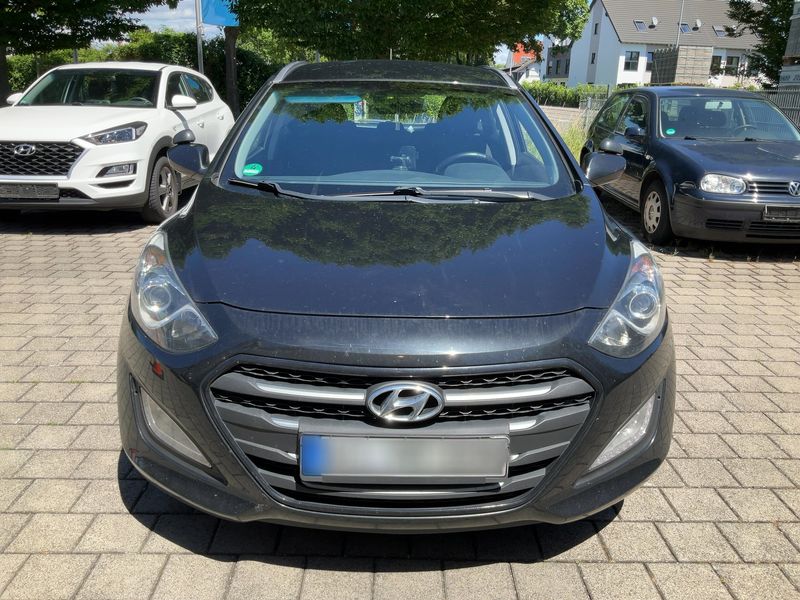 Hyundai i30 1.6 GDI Style 2016 – снимка 14