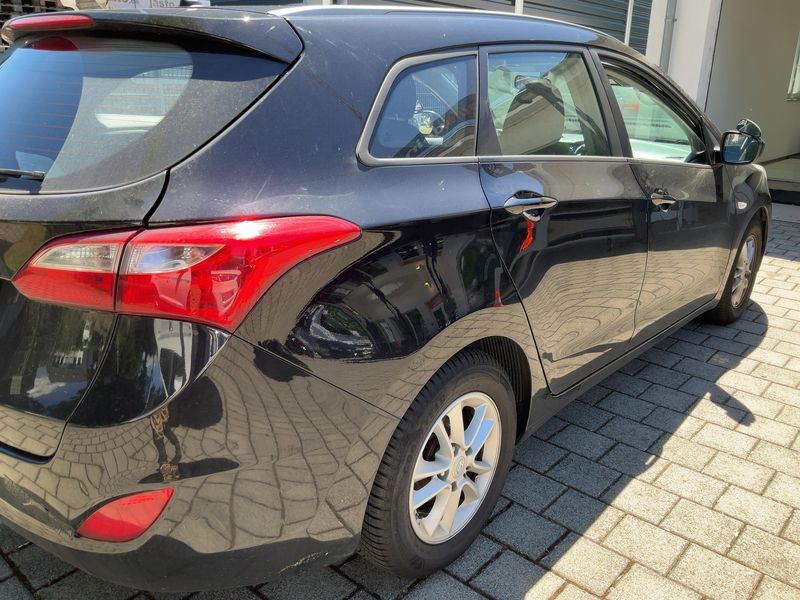 Hyundai i30 1.6 GDI Style 2016 – снимка 8
