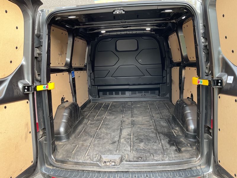 Ford Transit Custom 2.0 TDCi 310 L1 Sport 2020 – снимка 33