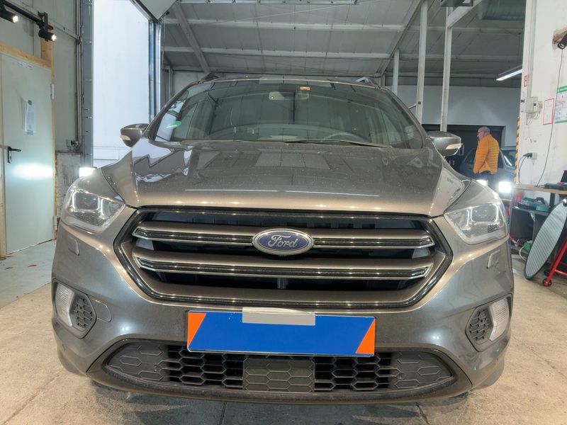 Ford Kuga 2.0 TDCi ST-Line 2018 – снимка 14