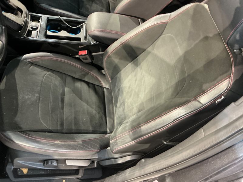Ford Kuga 2.0 TDCi ST-Line 2018 – снимка 32
