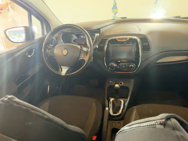 Renault Captur 1.2 TCe Zen 2014 – снимка 18