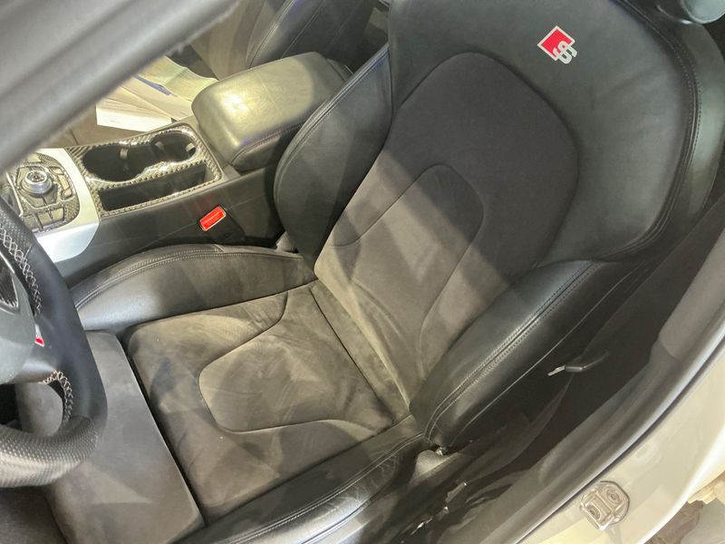 Audi S4 3.0 V6 TFSI quattro 2012 – снимка 25