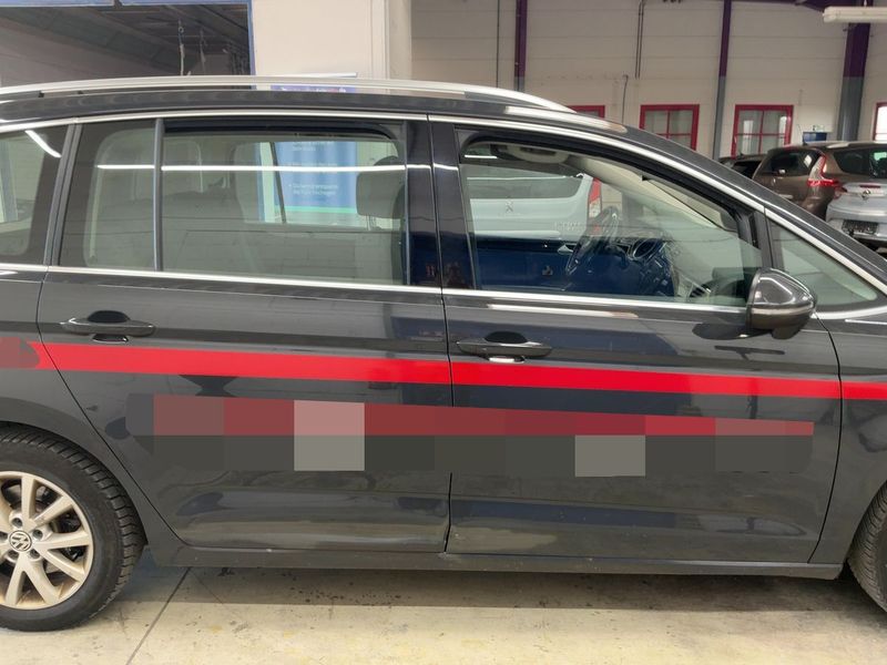 Volkswagen Touran 2.0 TDI Highline BlueMotion Tech 2019 – снимка 10