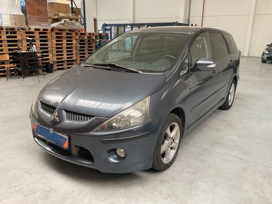Mitsubishi Grandis 2.0 DI-D Intense 2006 – снимка 1
