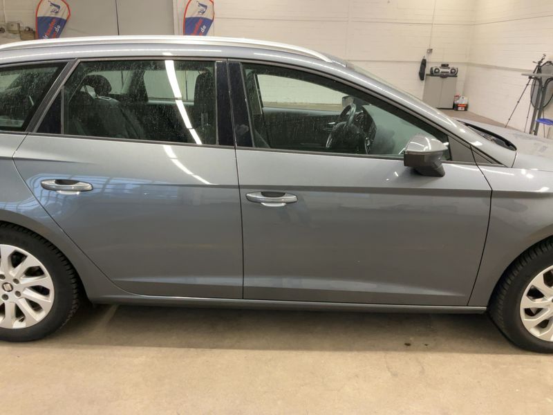 Seat Leon 1.6 TDI Style 2016 – снимка 10