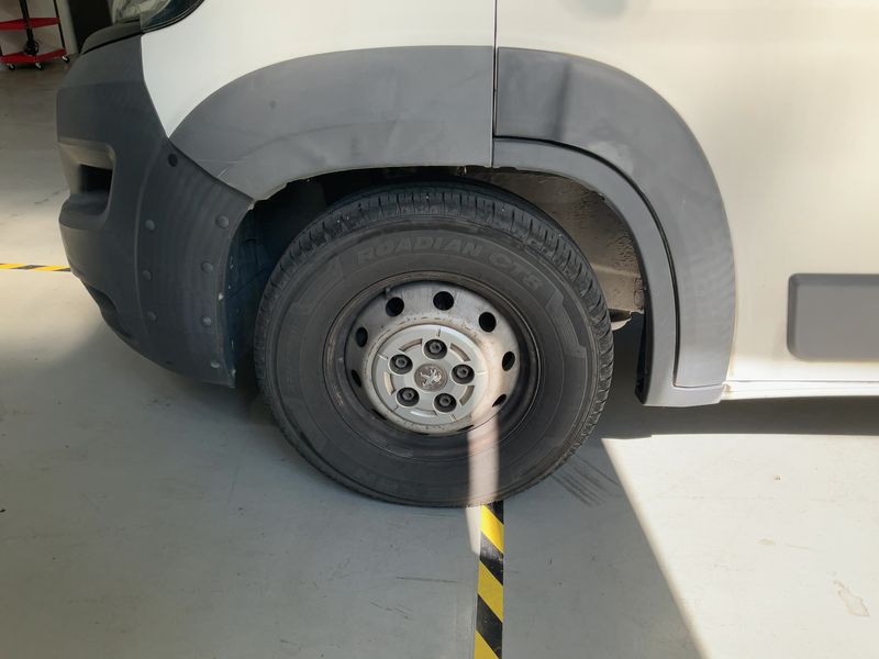 Peugeot Boxer 2.0 Blue-HDi 435 L4H3 Komfort 2017 – снимка 3