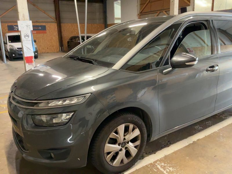 Citroen C4 Grand Picasso 1.2 e-THP Intensive 2016 – снимка 2