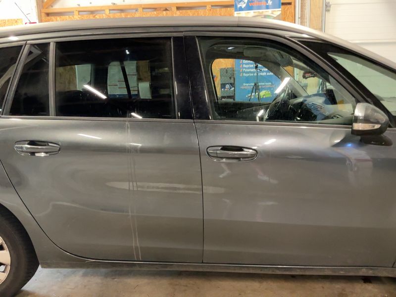 Citroen C4 Grand Picasso 1.2 e-THP Intensive 2016 – снимка 10