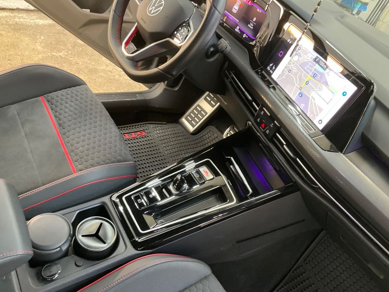 Volkswagen Golf VIII 2.0 TSI GTI Clubsport 2023 – снимка 24