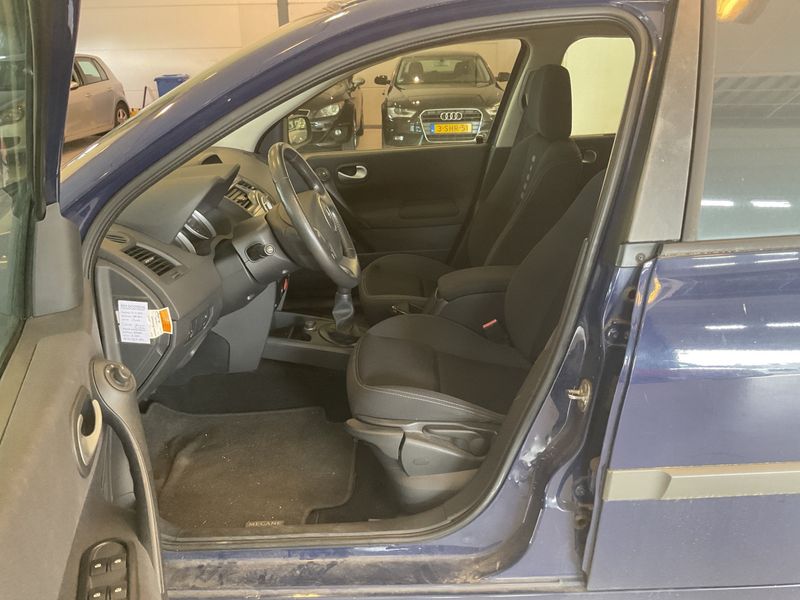 Renault Megane 1.5 dCi Authentique Exception 2008 – снимка 3