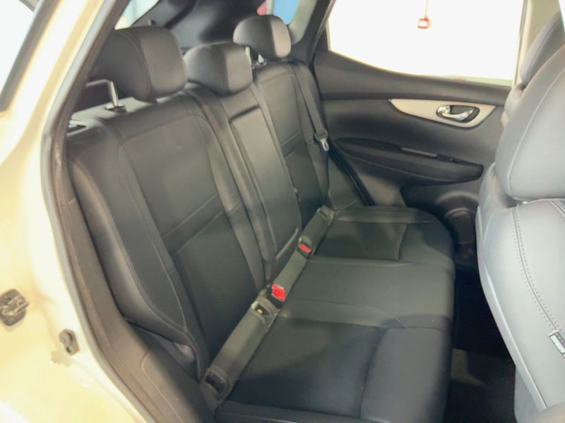 Nissan Qashqai 1.3 DIG-T Tekna 2019 – снимка 19