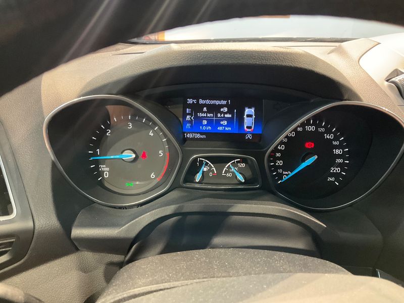 Ford Grand C-Max 2.0 TDCi Titanium 2016 – снимка 19