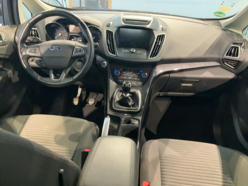 Ford Grand C-Max 2.0 TDCi Titanium 2016 – снимка 18