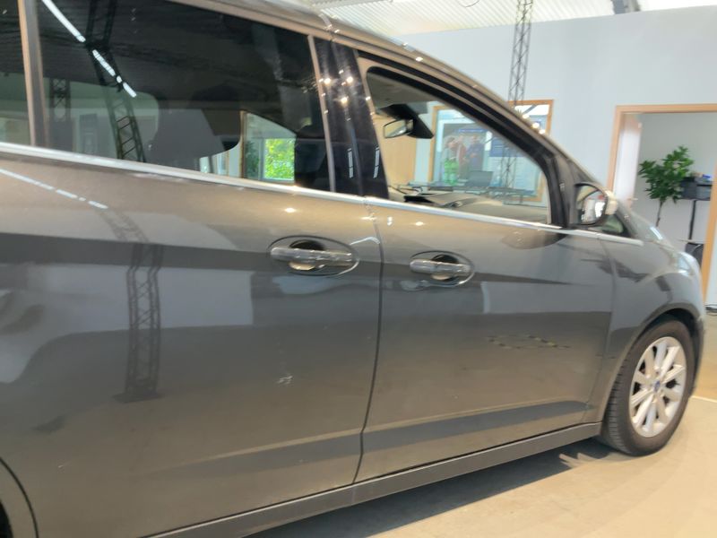 Ford Grand C-Max 2.0 TDCi Titanium 2016 – снимка 10