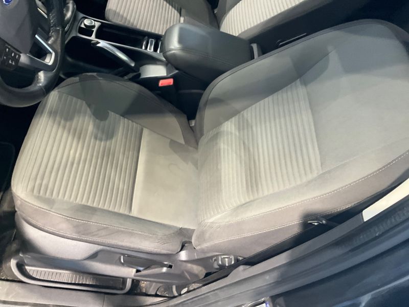 Ford Grand C-Max 2.0 TDCi Titanium 2016 – снимка 26