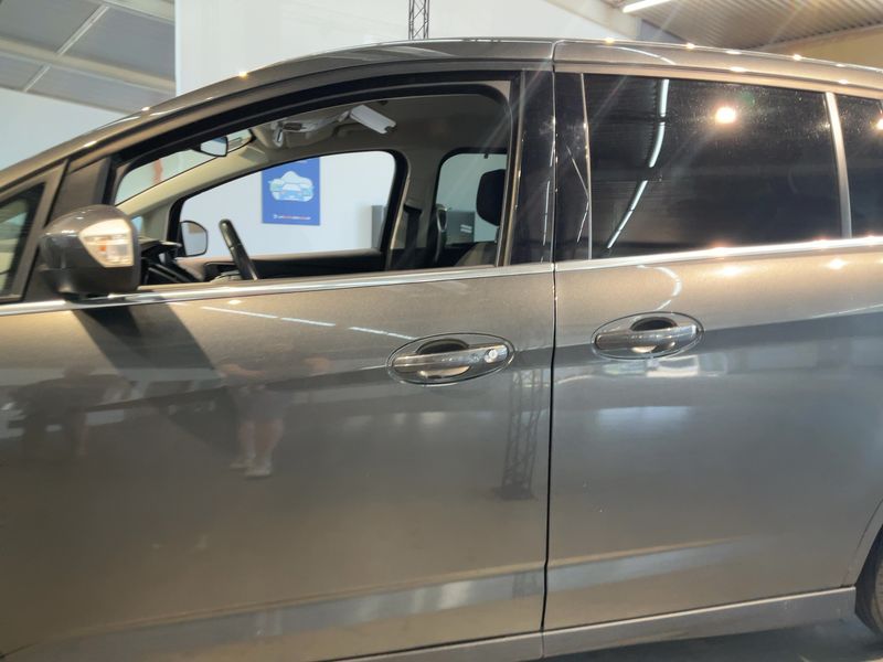 Ford Grand C-Max 2.0 TDCi Titanium 2016 – снимка 4