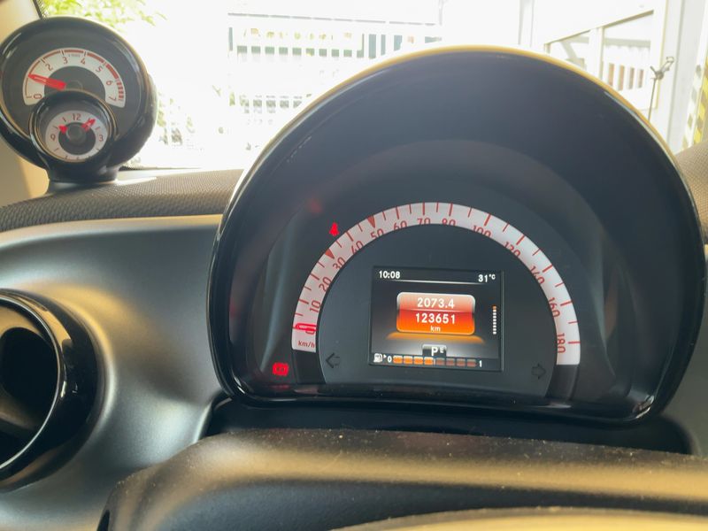 Smart fortwo 0.9 Turbo Basis passion 2018 – снимка 18