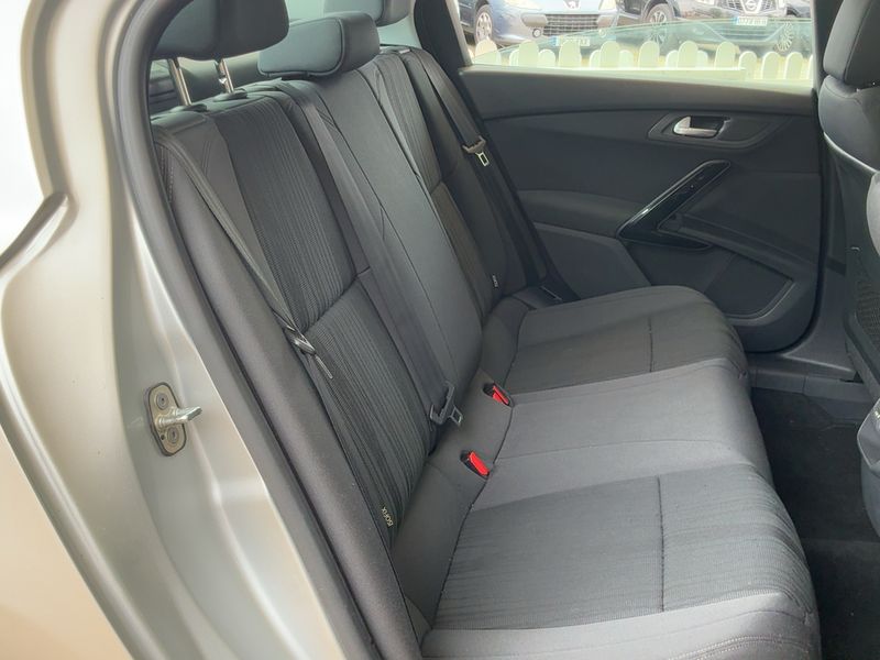 Peugeot 508 1.6 HDi Access 2011 – снимка 19