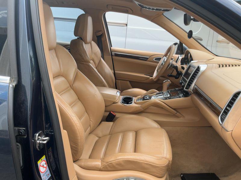Porsche Cayenne Diesel 2012 – снимка 16