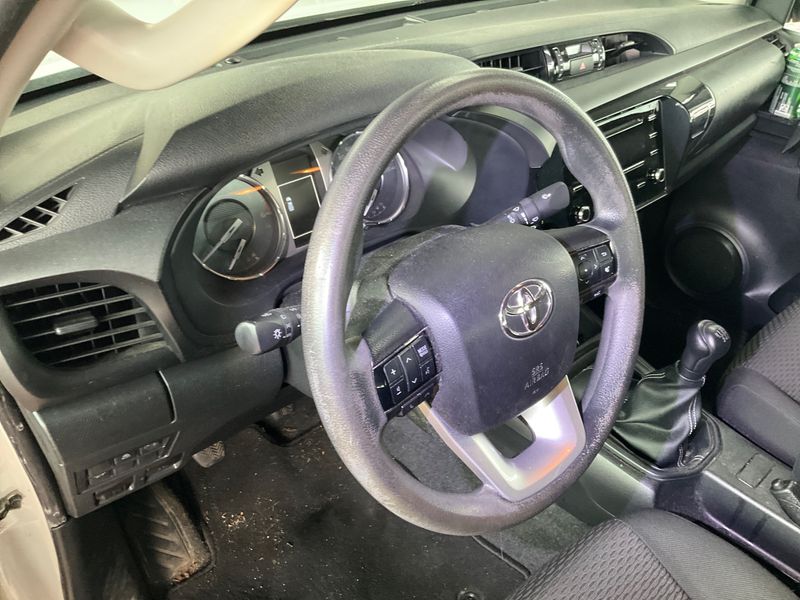 Toyota Hilux 2.4 D-4D Single Cab Duty 4x2 2021 – снимка 39