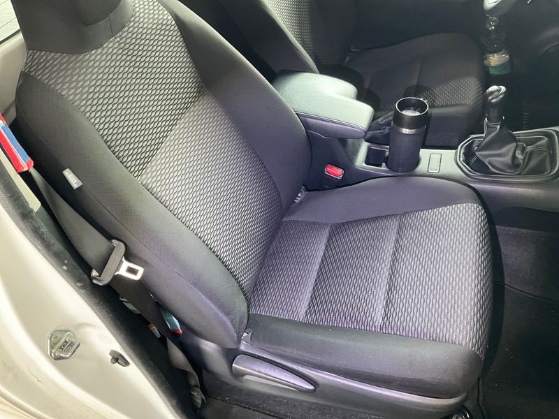 Toyota Hilux 2.4 D-4D Single Cab Duty 4x2 2021 – снимка 41