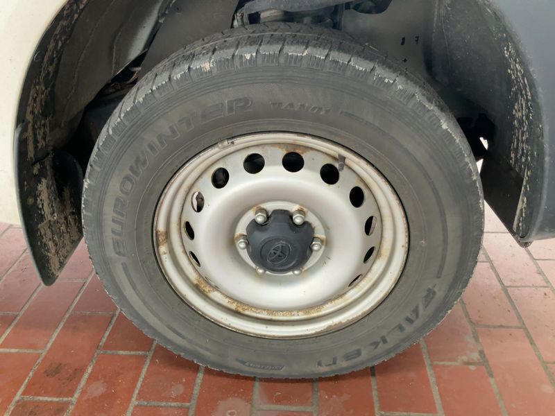 Toyota Hilux 2.4 D-4D Single Cab Duty 4x2 2021 – снимка 11