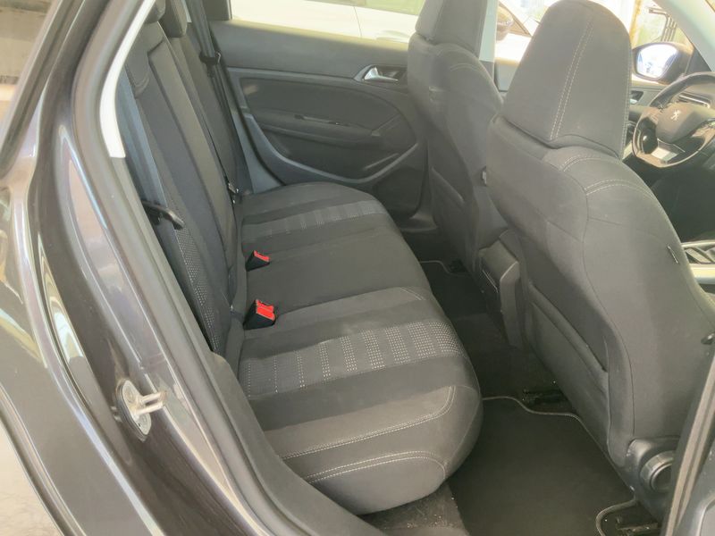 Peugeot 308 2.0 Blue-HDi Business-Line 2016 – снимка 19