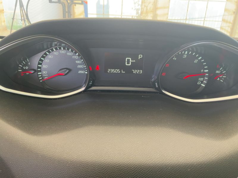 Peugeot 308 2.0 Blue-HDi Business-Line 2016 – снимка 18