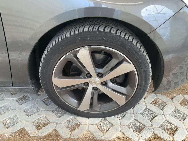 Peugeot 308 2.0 Blue-HDi Business-Line 2016 – снимка 11