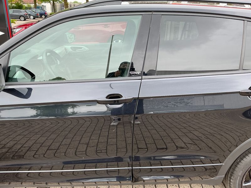 Volkswagen T-Cross 1.0 TSI Move 2023 – снимка 4