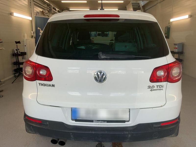 Volkswagen Tiguan 2.0 TDI Sport & Style 4Motion 2012 – снимка на щета 7