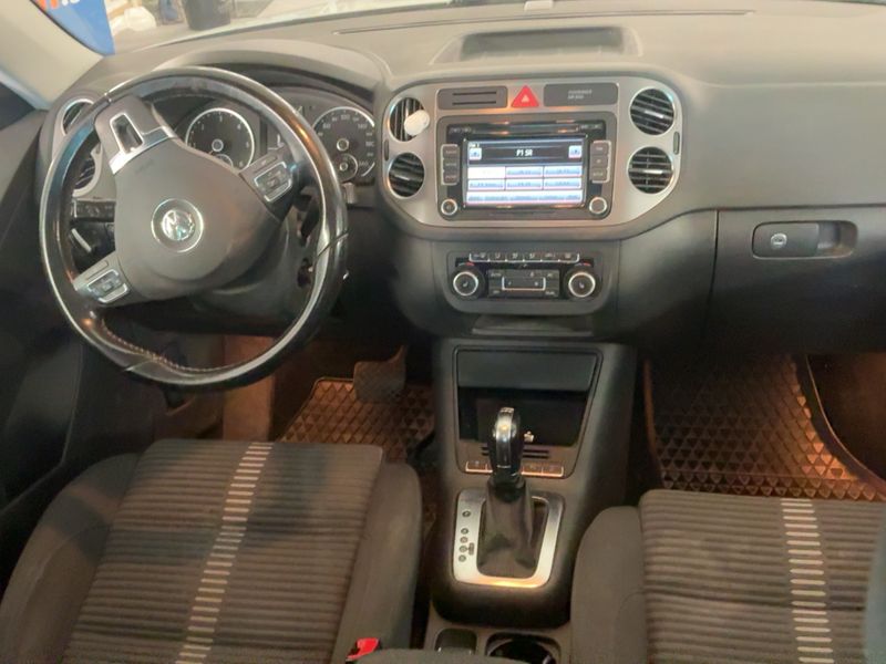 Volkswagen Tiguan 2.0 TDI Sport & Style 4Motion 2012 – снимка 18
