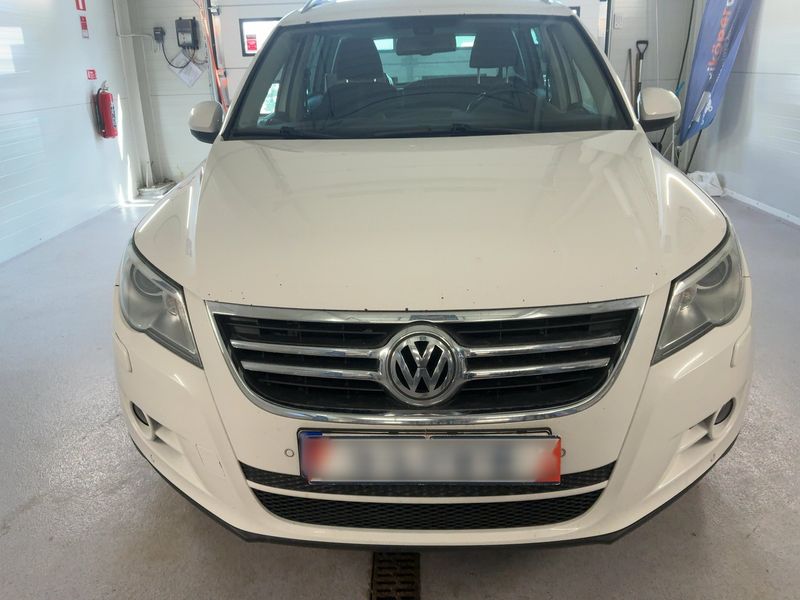 Volkswagen Tiguan 2.0 TDI Sport & Style 4Motion 2012 – снимка на щета 14