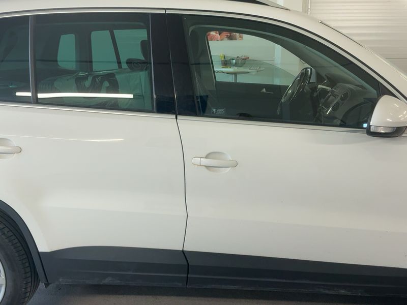 Volkswagen Tiguan 2.0 TDI Sport & Style 4Motion 2012 – снимка на щета 10