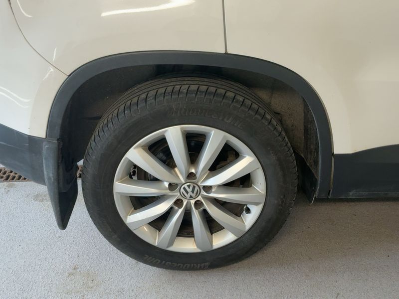 Volkswagen Tiguan 2.0 TDI Sport & Style 4Motion 2012 – снимка 9