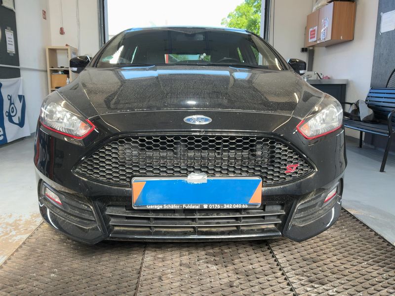 Ford Focus 2.0 TDCi ST 2017 – снимка 14
