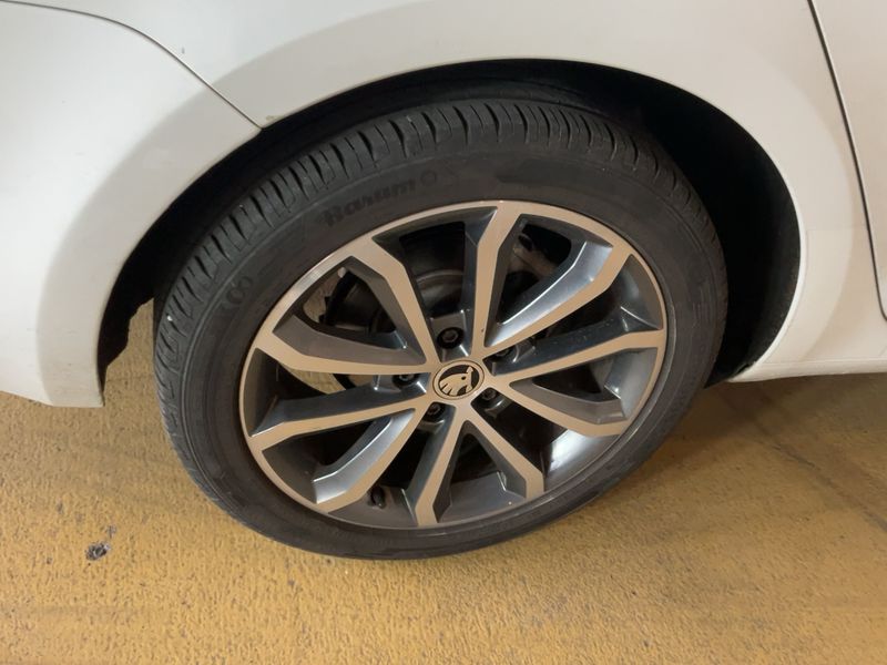 Skoda Octavia 1.4 TSI Drive 2017 – снимка 9