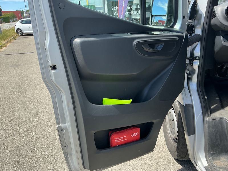 Mercedes-Benz Sprinter 315 CDI Kasten L2 2021 – снимка 31